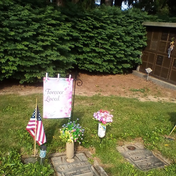 kathykline919